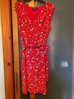 Very nice Lauren Ralph Lauren crossover dress.